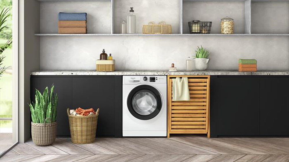 Immagine del prodotto HOTPOINT ARISTON - Lavatrice NF746WK IT 7 Kg Classe A-White