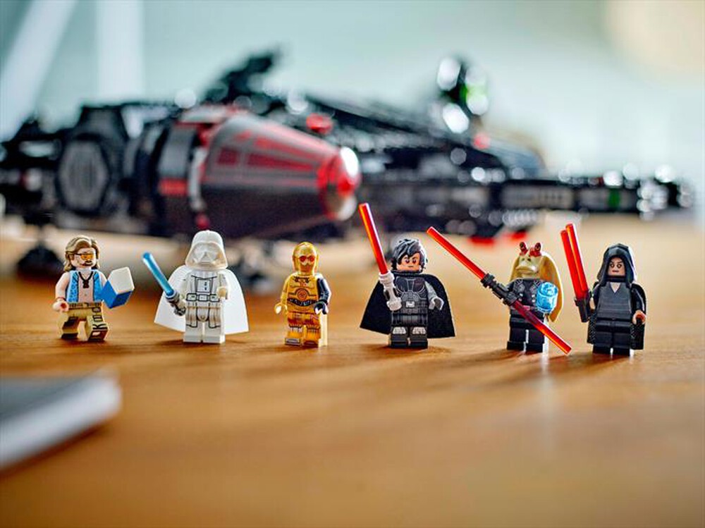 Immagine del prodotto LEGO - STAR WARS Dark Falcon 75389