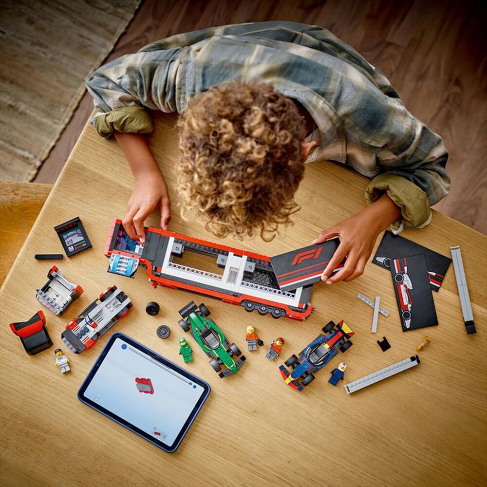 Immagine del prodotto LEGO - CITY Autotrasportatore con RB20 e AMR24 F1 60445