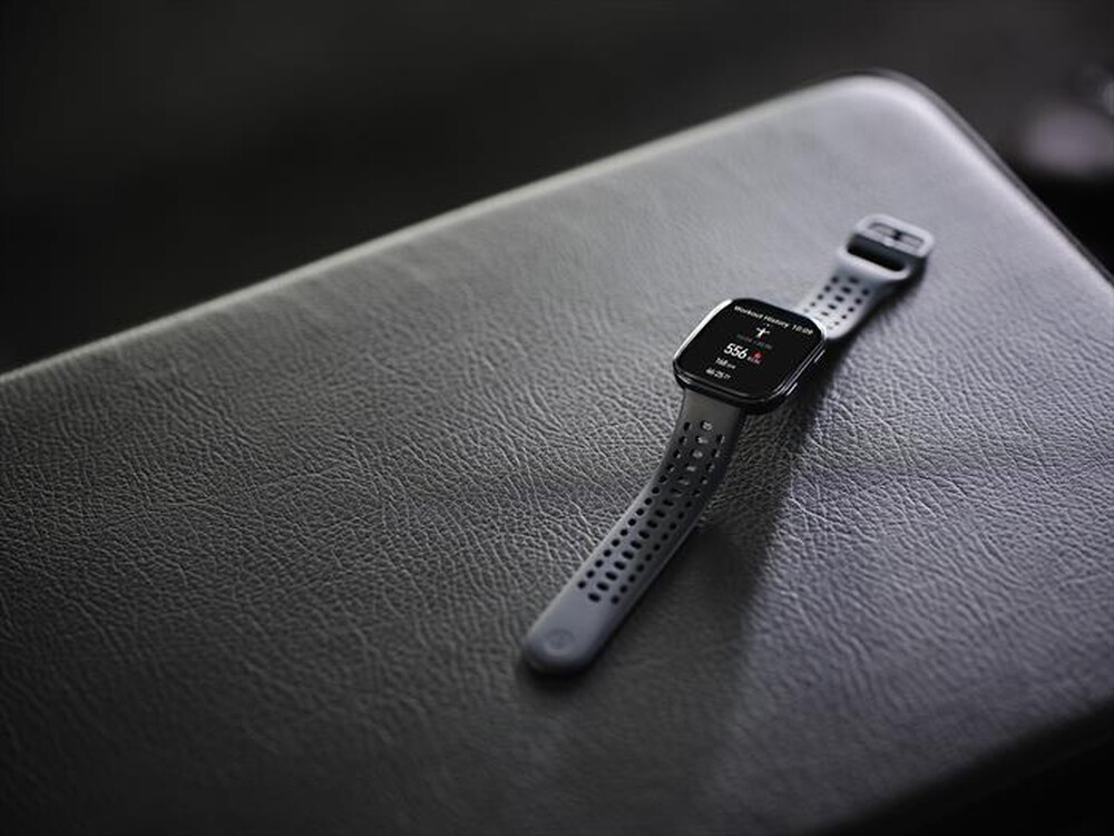 Immagine del prodotto AMAZFIT - Fitness tracker BIP 6-Black