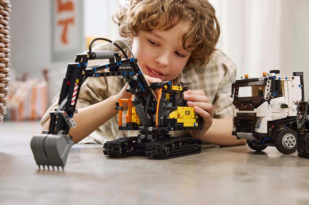 Immagine del prodotto LEGO - TECHNIC Autocarro Volvo Escavatore elettrico 42175