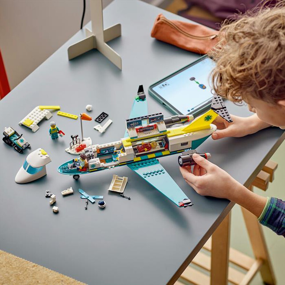 Immagine del prodotto LEGO - CITY BIG VEHICLES Aereo ambulanza emergenza 60465