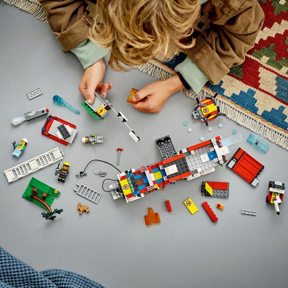 Immagine del prodotto LEGO - CITY FIRE Autopompa dei vigili del fuoco 60374