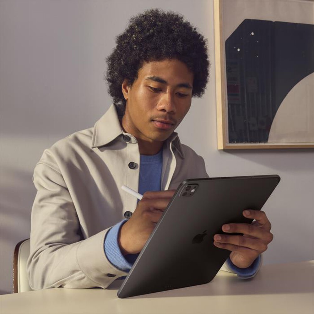 Immagine del prodotto APPLE - iPad Pro 13'' Wi-Fi + Cellular 2TB Standard glass-Argento