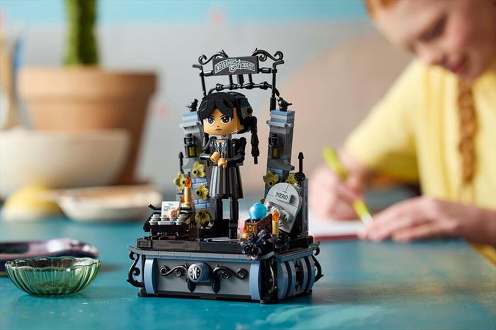 Immagine del prodotto LEGO - WEDNESDAY Personaggio di Mercoled&igrave; Addams 76780