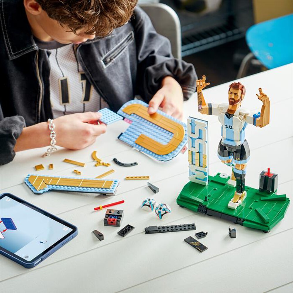 Immagine del prodotto LEGO - EDITIONS Lionel Messi Leggenda del calcio - 43015
