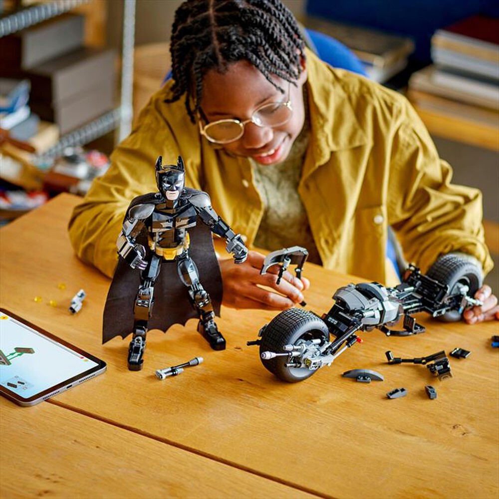Immagine del prodotto LEGO - SUPER HEROES Personaggio Batman con Bat-Pod 76273