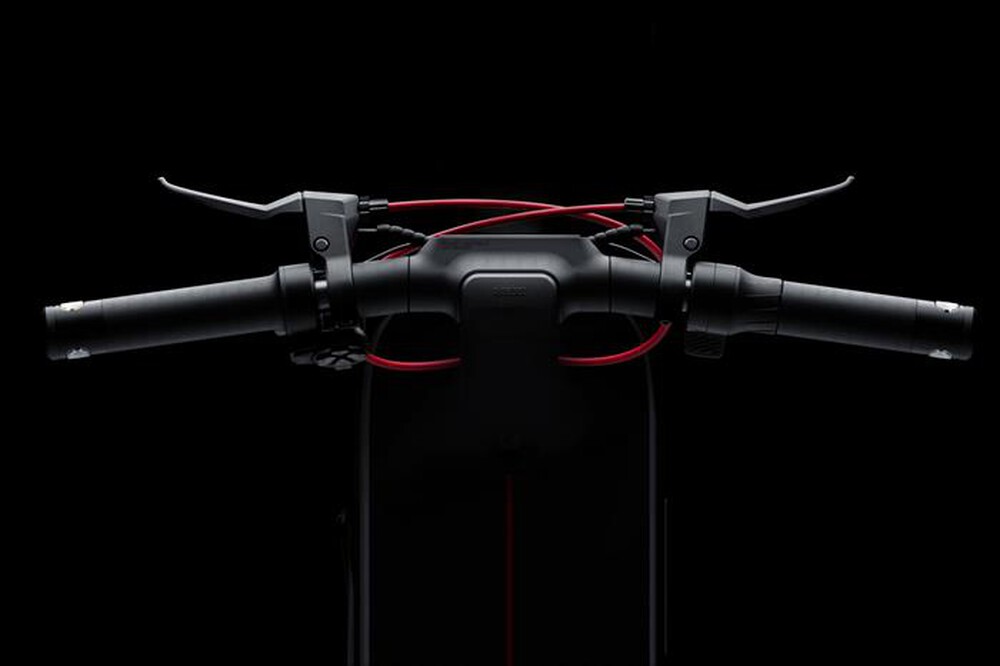 Immagine del prodotto SEGWAY - Monopattino elettrico NINEBOT MAX G3 I-Nero, Grigio e Rosso