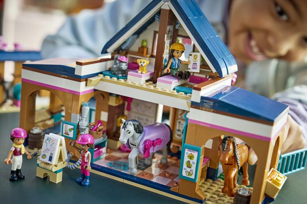 Immagine del prodotto LEGO - FRIENDS Scuderia e Accademia di equitazione -42688-Multicolore